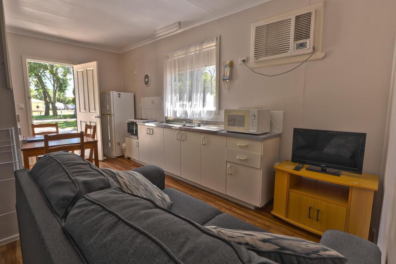 Big4 Wangaratta North Cedars Holiday Park Екстериор снимка