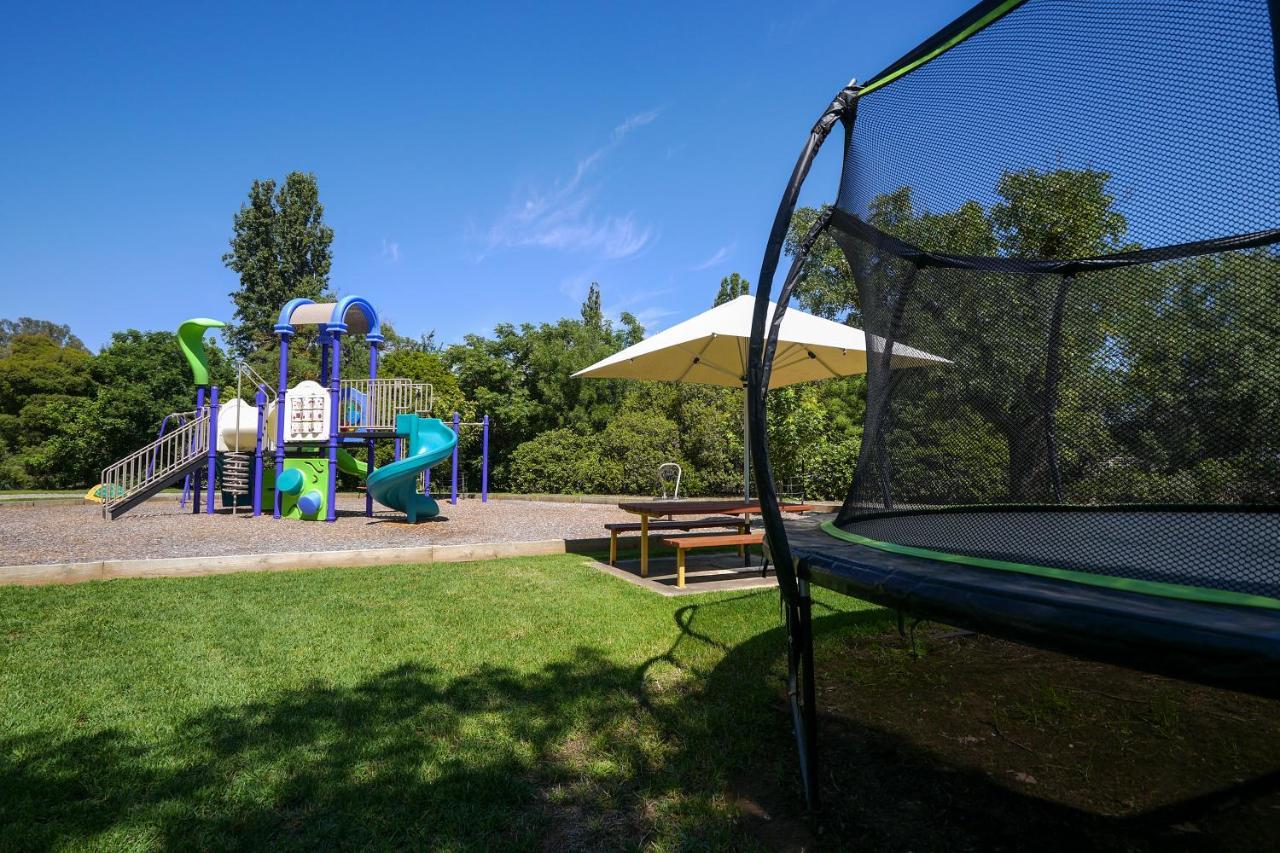 Big4 Wangaratta North Cedars Holiday Park Екстериор снимка